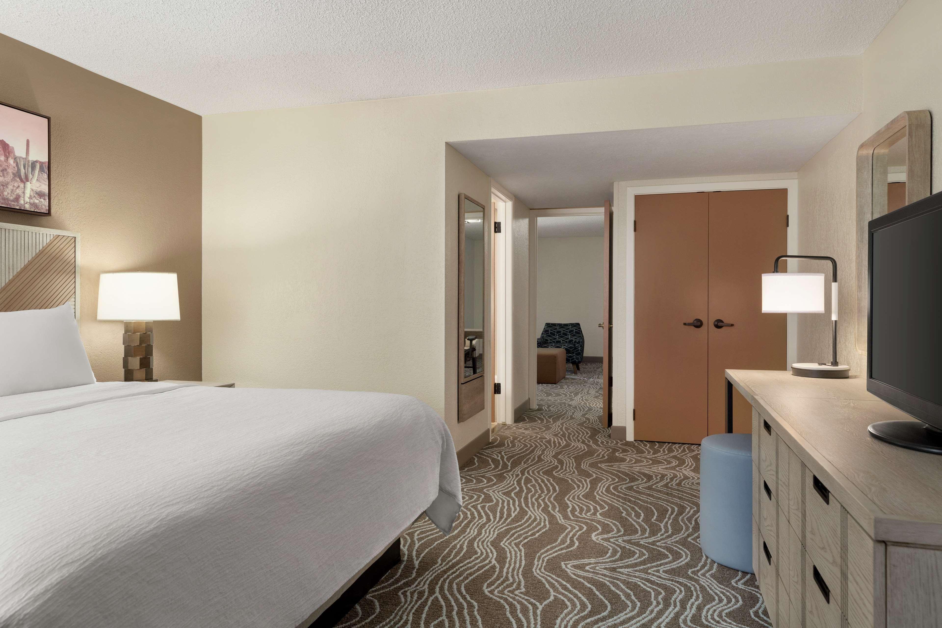 Embassy Suites By Hilton Phoenix Tempe Zewnętrze zdjęcie