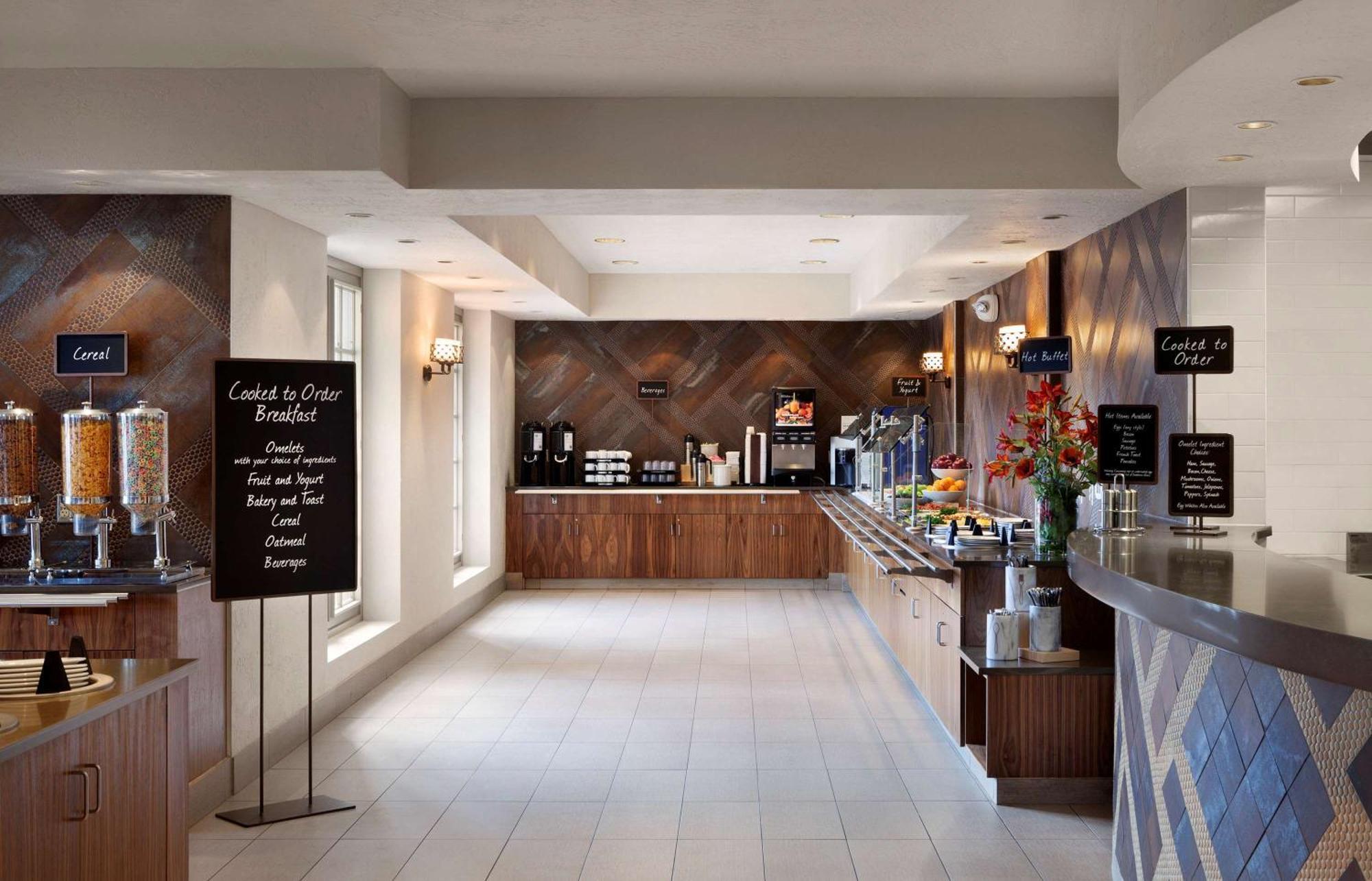 Embassy Suites By Hilton Phoenix Tempe Zewnętrze zdjęcie